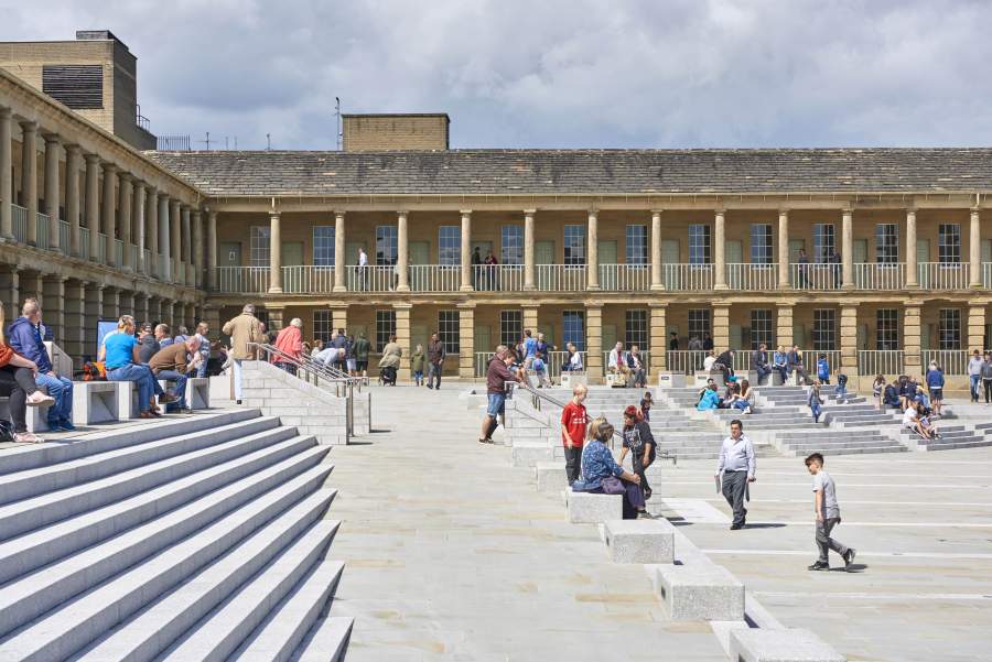 The Piece Hall piazza. Credit Paul White.